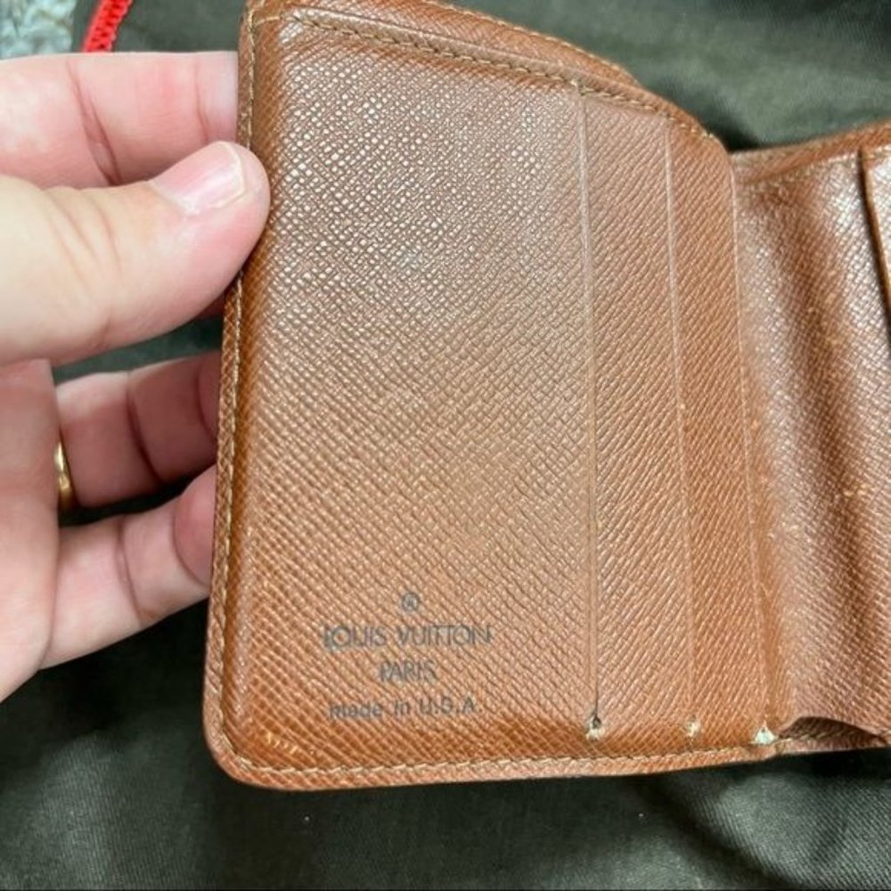 LV Louis Vuitton Bi Fold Monogram Compact Snap Wallet Unisex - Picture 4 of 14